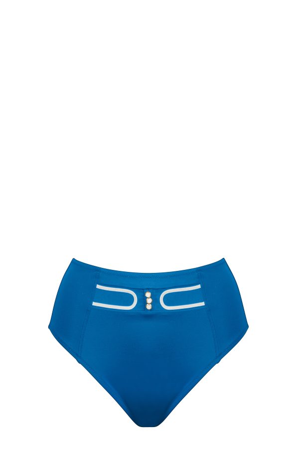 722 - Captain - 181 Azure White