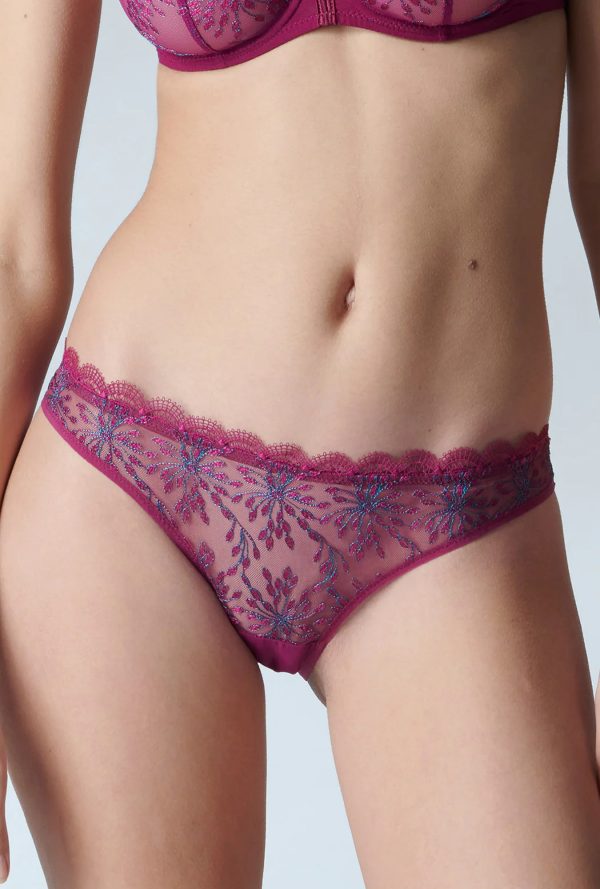 1a2720 - Singuliere - Syrah