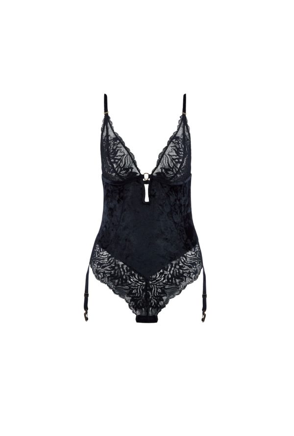 3i75 - The Night Before - Black Bird – Image 20