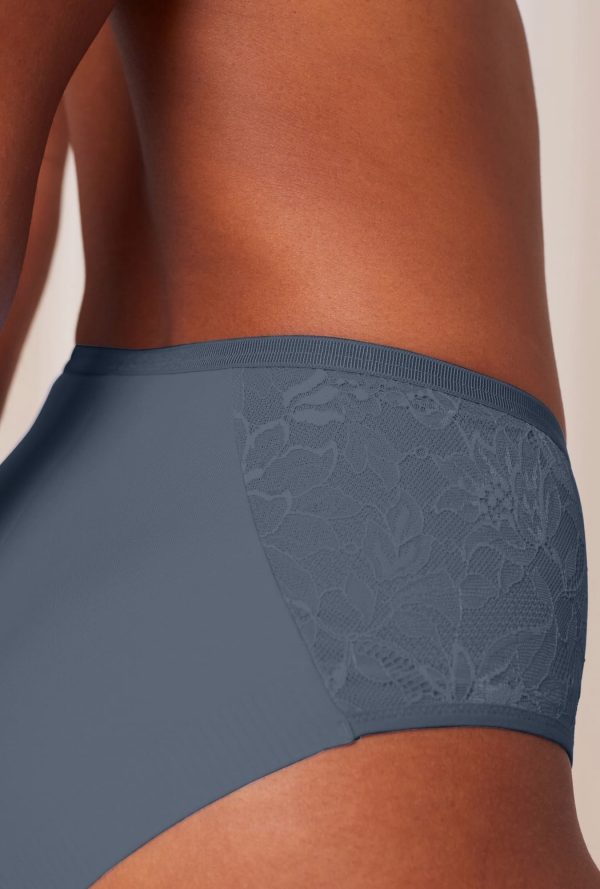 10216997 - Amourette Charm - Cloudy Blue