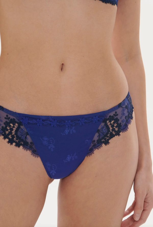 12b710 - Wish - Bleu Electrique