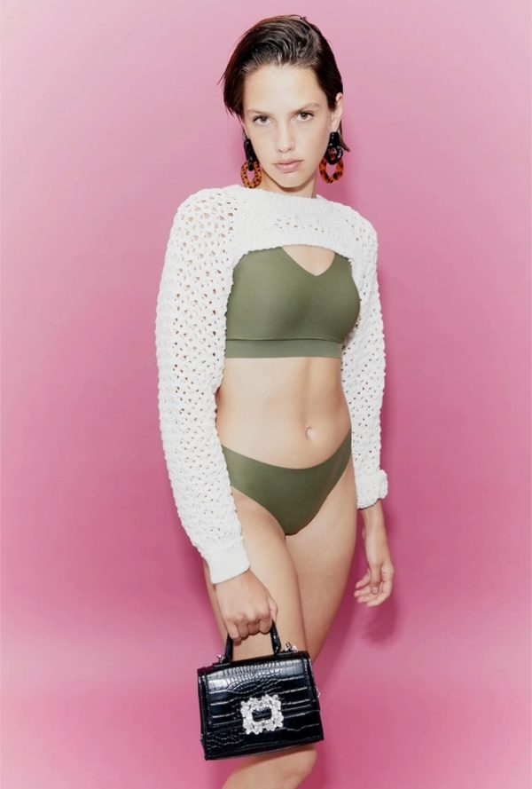 C16a10 - Soft - Kiwi