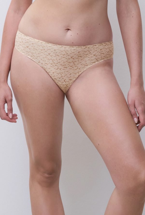 C11d30 - Soft - Nude Print