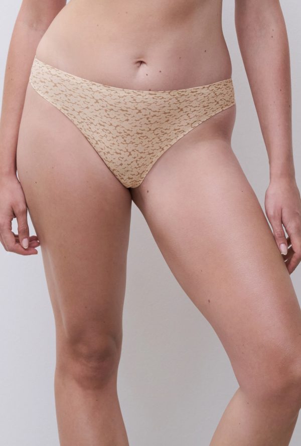 C11d90 - Soft - Nude Print