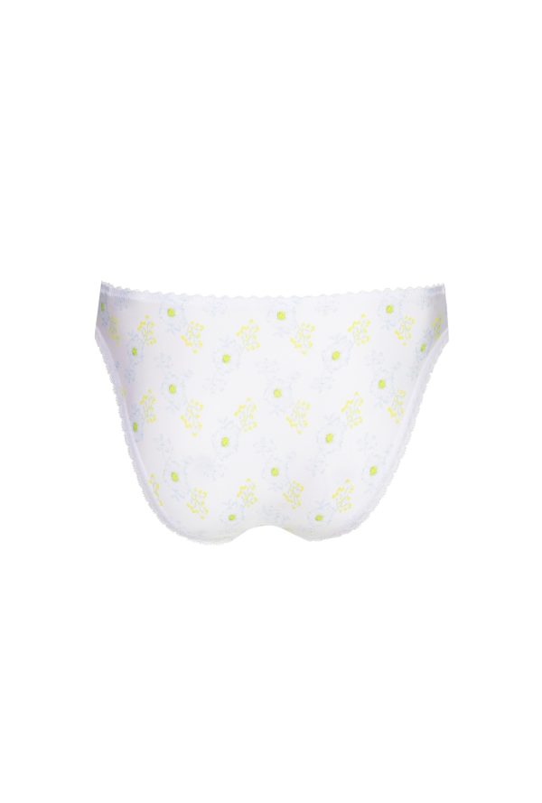 0502680 - Chen - White Yacht – Image 7