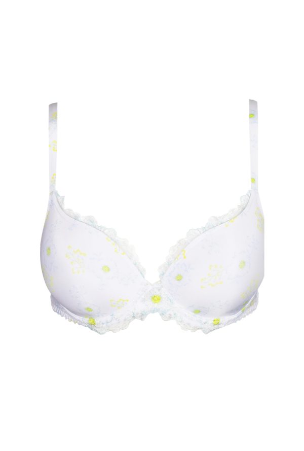 0102686 - Chen - White Yacht – Image 7