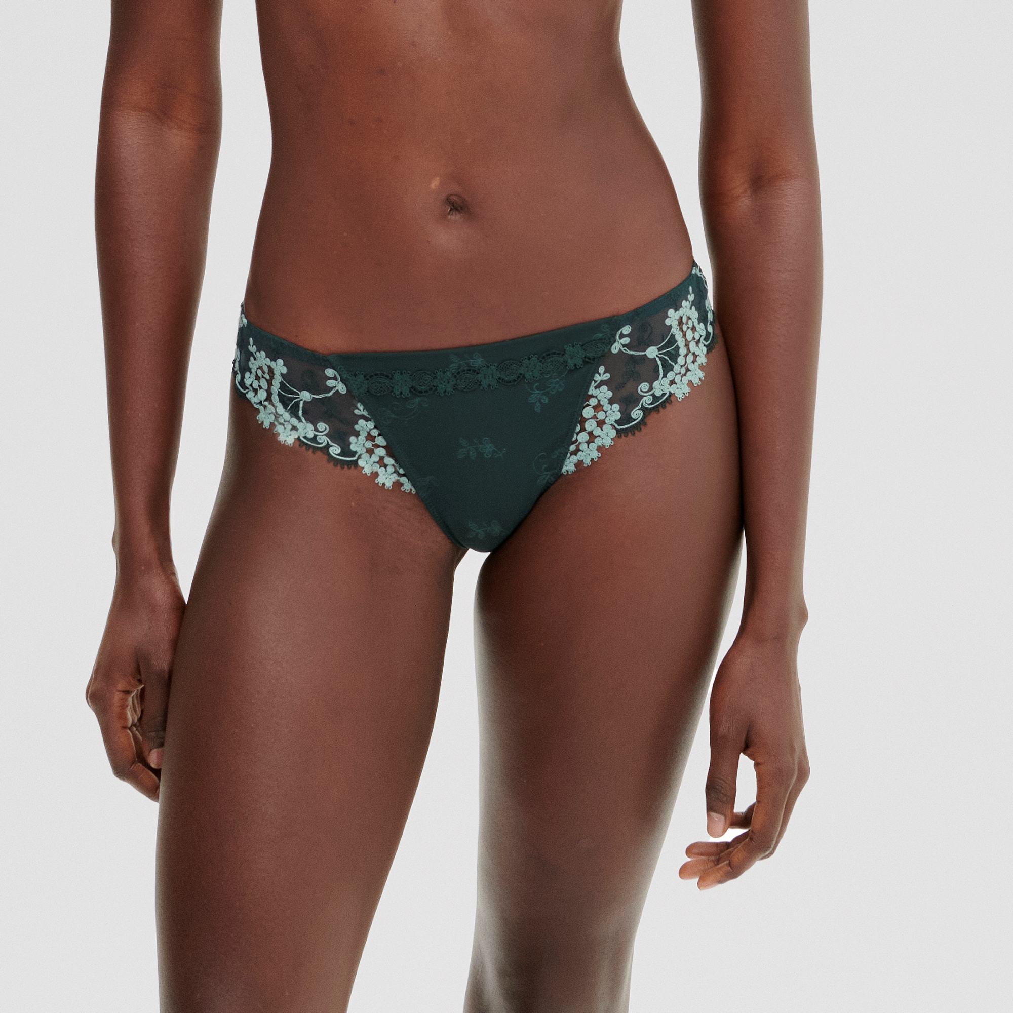 12b710 - Wish - Vert Kolsai