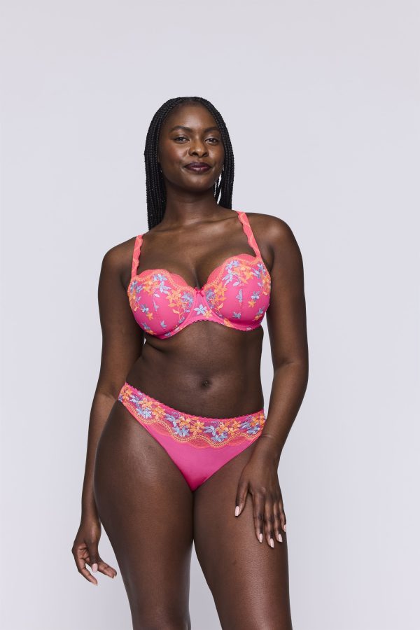 0563540 - Calaluna - Blogger Pink – Image 4