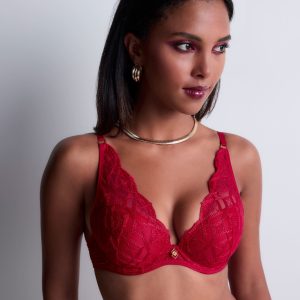 5bn81 - Sense Of Illusion - Red Berry