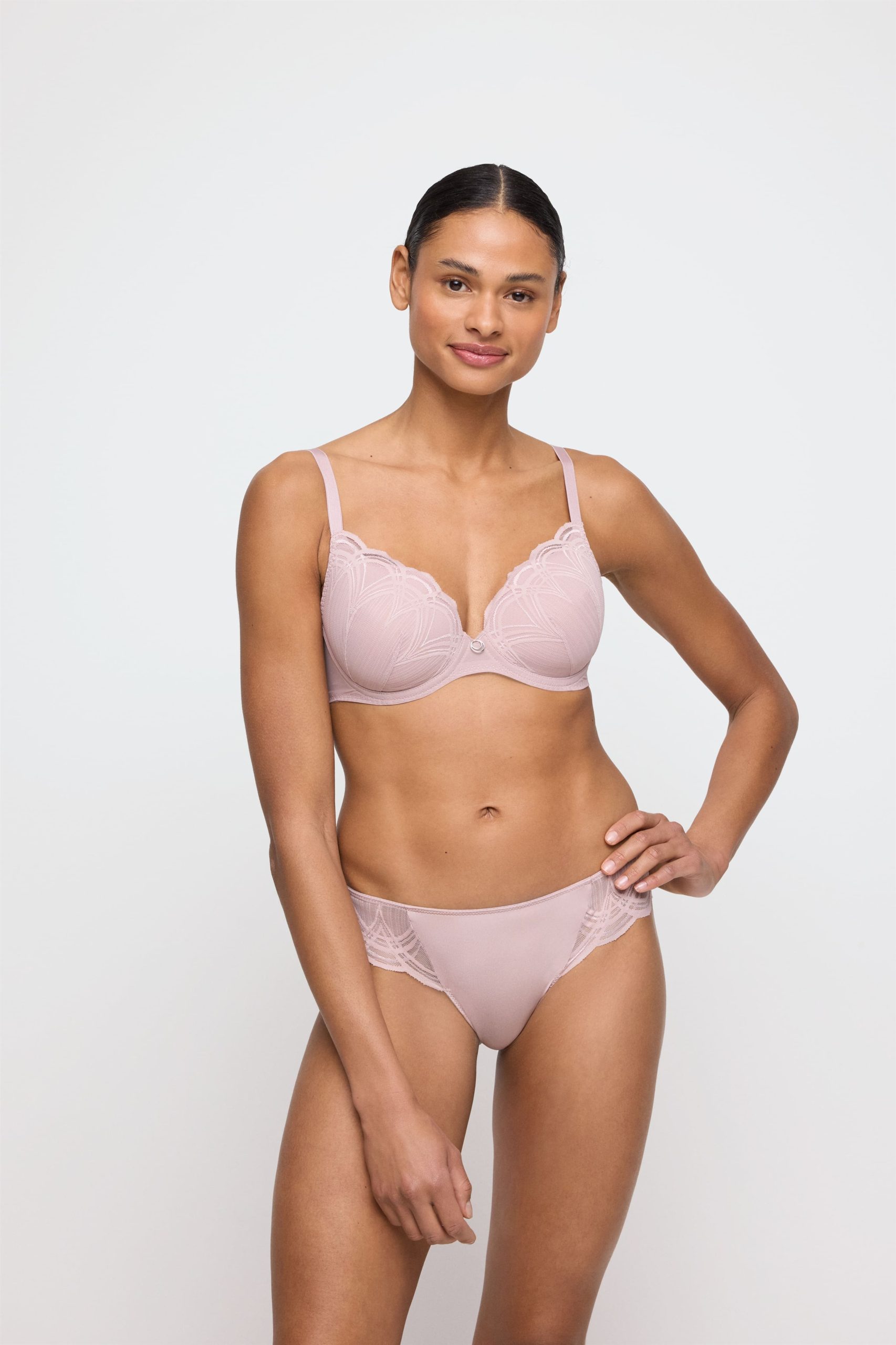 0102816 - Cathia - Bois De Rose