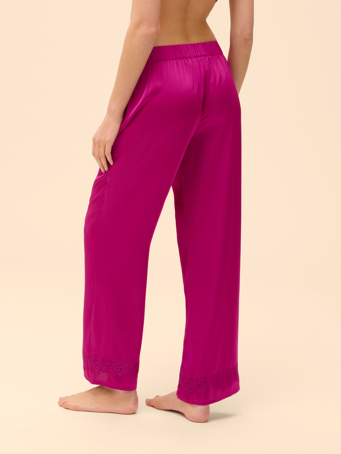 23h660 - Satin Secrets - Azalée – Image 2