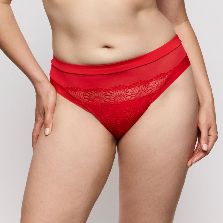 0563180 - Sophora - True Red